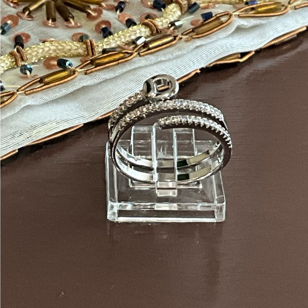 Elegant Silver Ring with Crystal Accent 9 - Picture 3 of 10